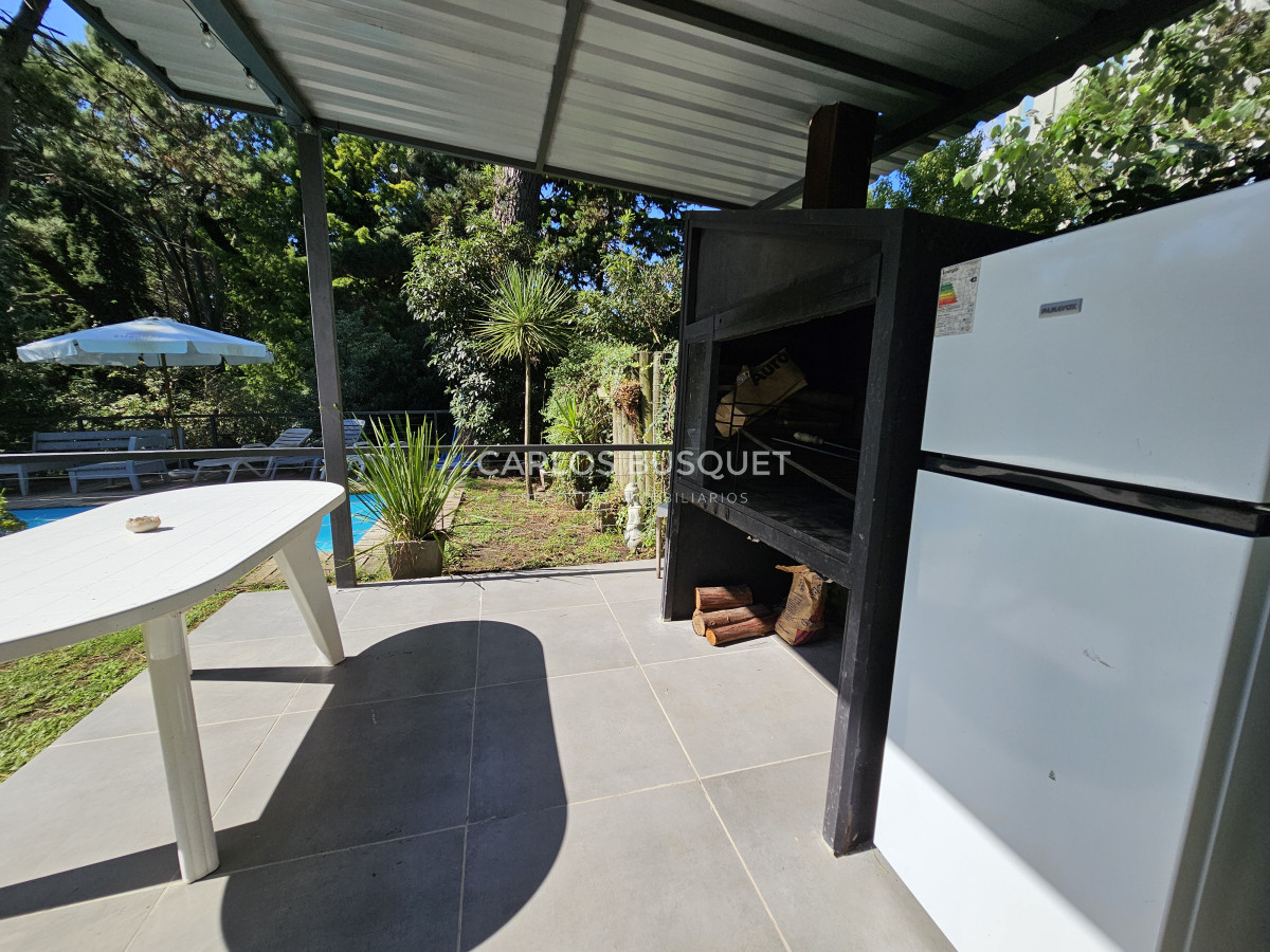 Casa ID.796 - Casa en alquiler de temporada con piscina climatizada en punta del este