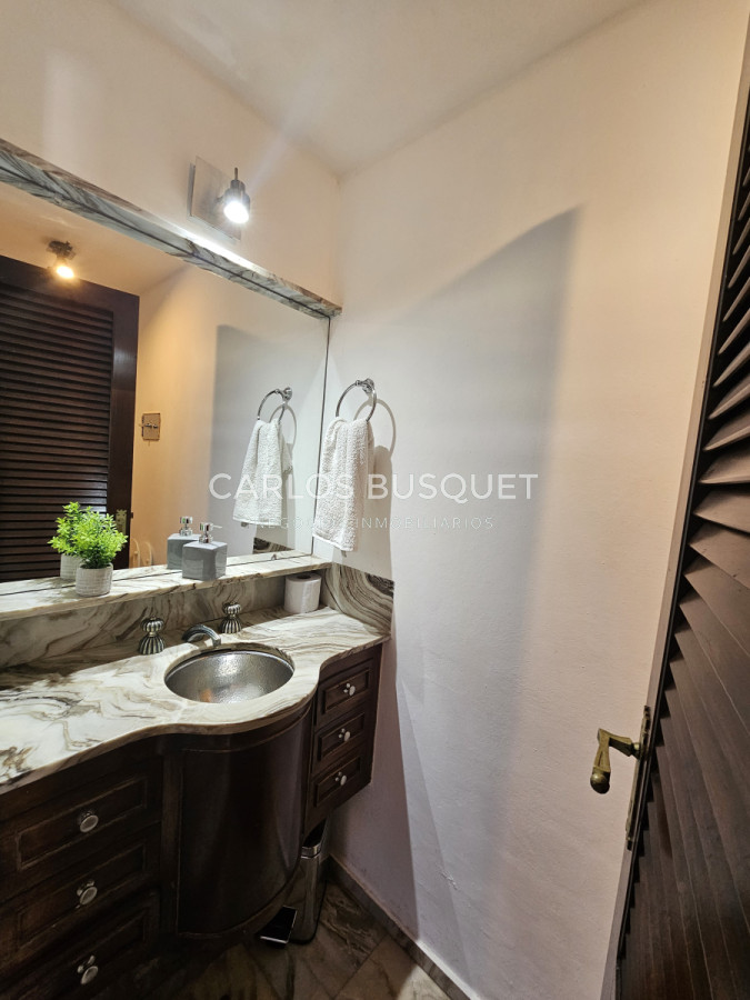 Casa ID.1306 - Espectacular casa en venta en Barrio Lugano Punta Del Este 4 dormitorios