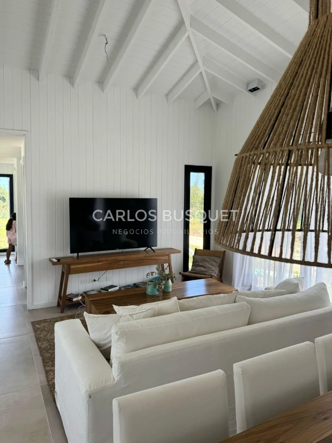 Casa ID.1154 - Casa en venta en Barrio privado Don Miguel, La Barra