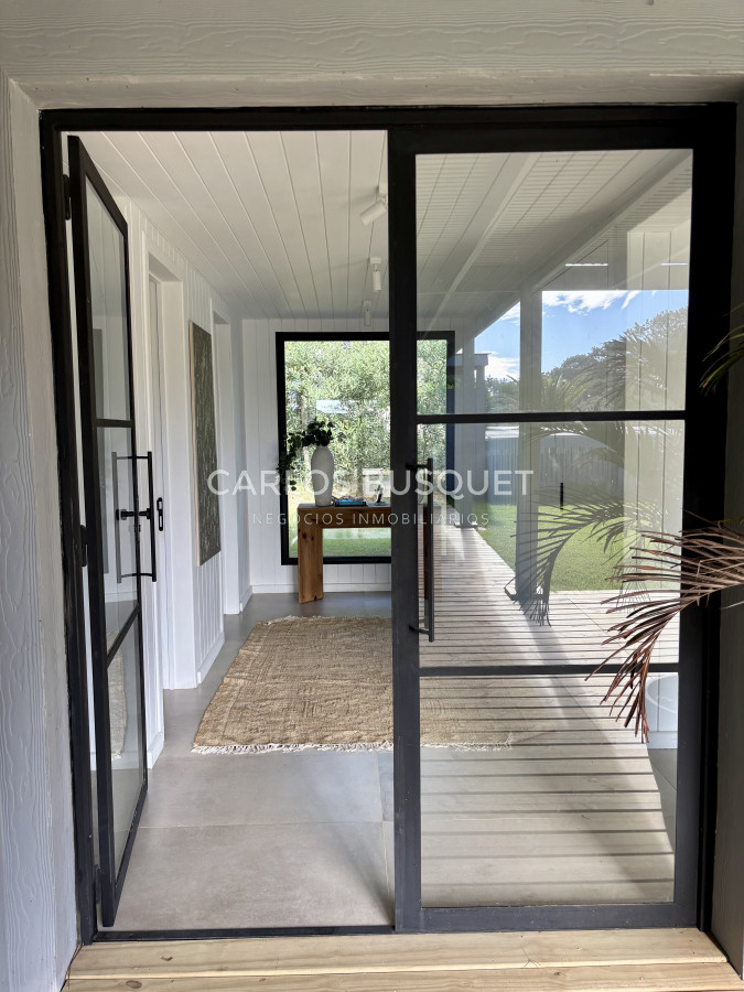 Casa ID.1035 - Casa a estrenar de 5 dormitorios en Jose Ignacio, Pinar del Faro