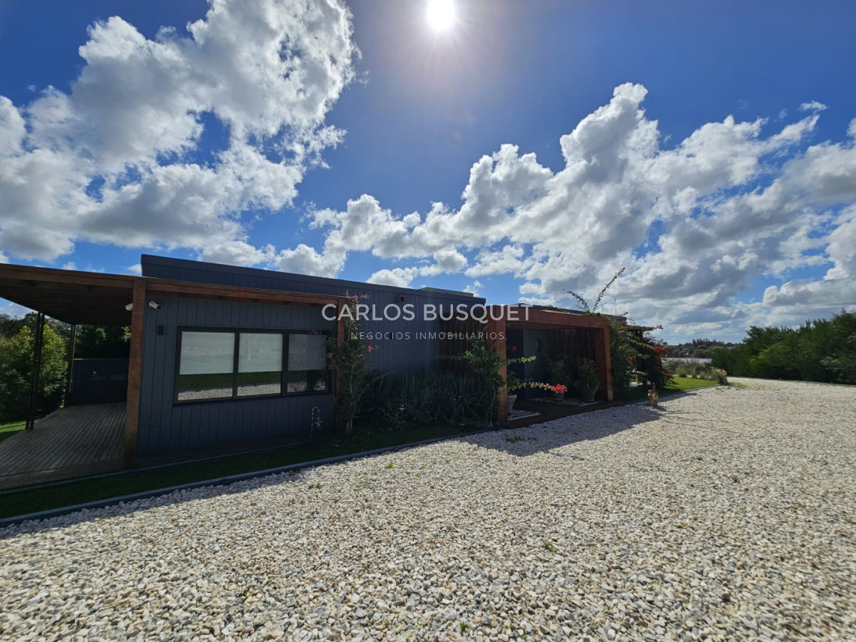 Casa ID.1620 - Venta casa de 4 dormitorios en Pueblo Mío, Manantiales 