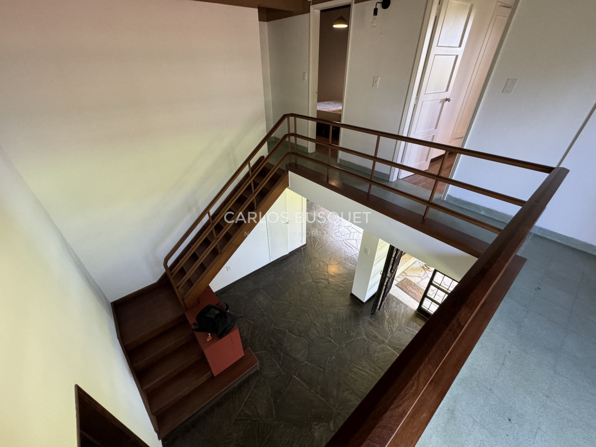 Casa ID.880 - Excelente propiedad en venta en playa mansa