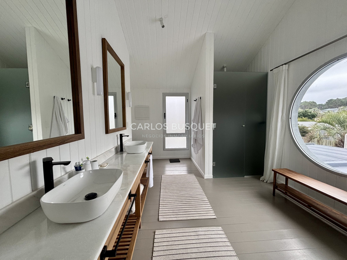 Casa ID.1188 - Casa en venta de 5 dormitorios en Pinar del Faro, Jose Ignacio