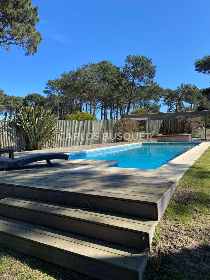 Casa ID.1033 - Casa en venta de 4 dormitorios en Pinar del Faro, Jose Ignacio