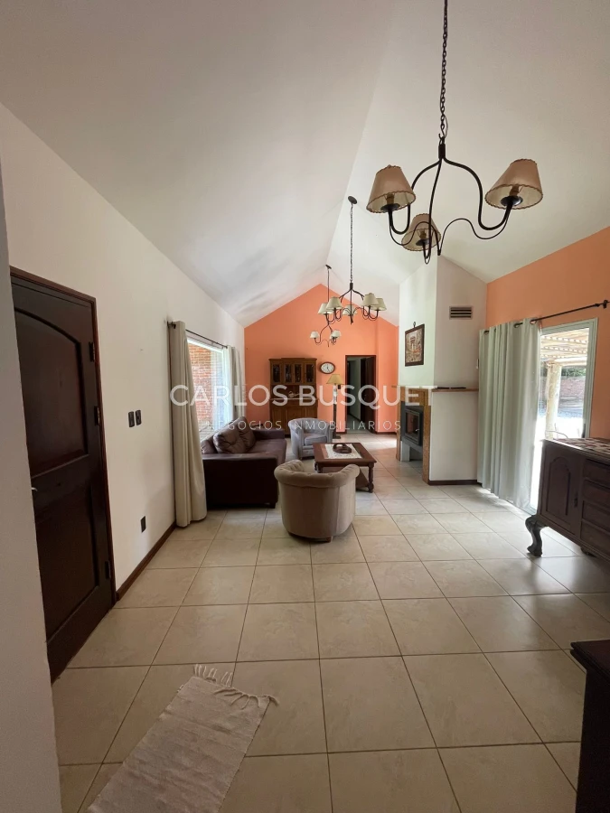 Casa ID.1269 - Casa en alquiler temporal de 4 dormitorios, en San Rafael