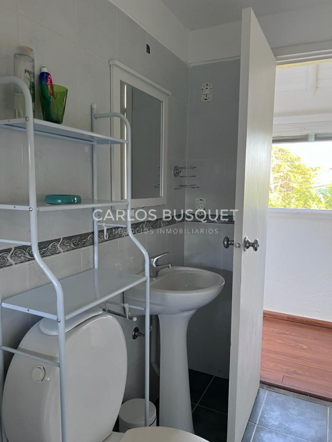 Casa ID.996 - Hermosa Casa en alquiler anual 3 dormitorios