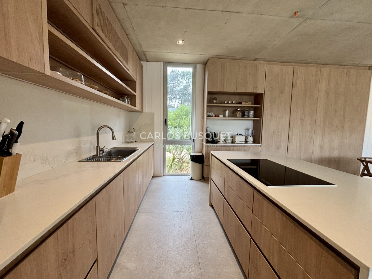 Casa ID.1188 - Casa en venta de 5 dormitorios en Pinar del Faro, Jose Ignacio