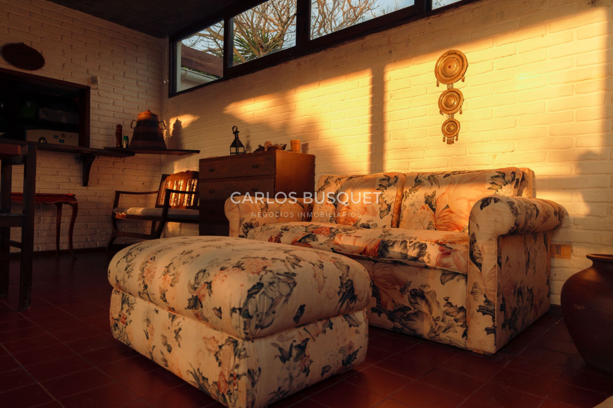 Casa ID.1400 - Hermosa casa en alquiler temporal playa mansa 4 dormitorios