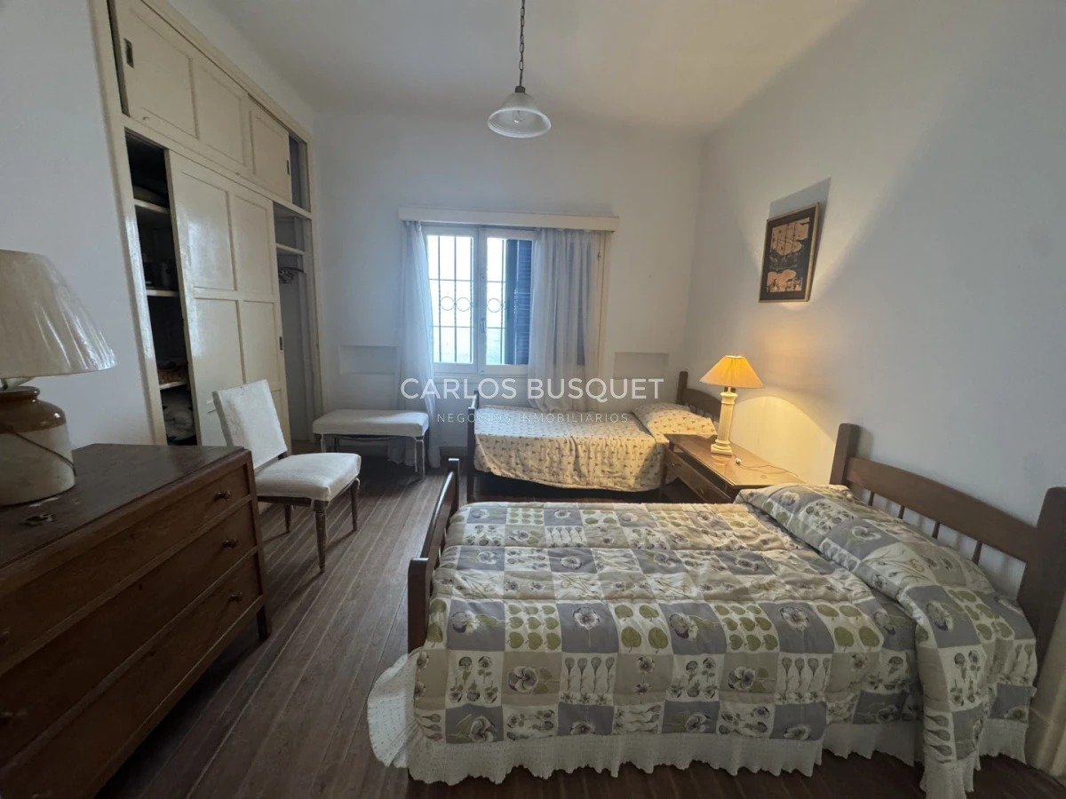 Casa ID.1790 - Casa en venta frente al mar playa Brava