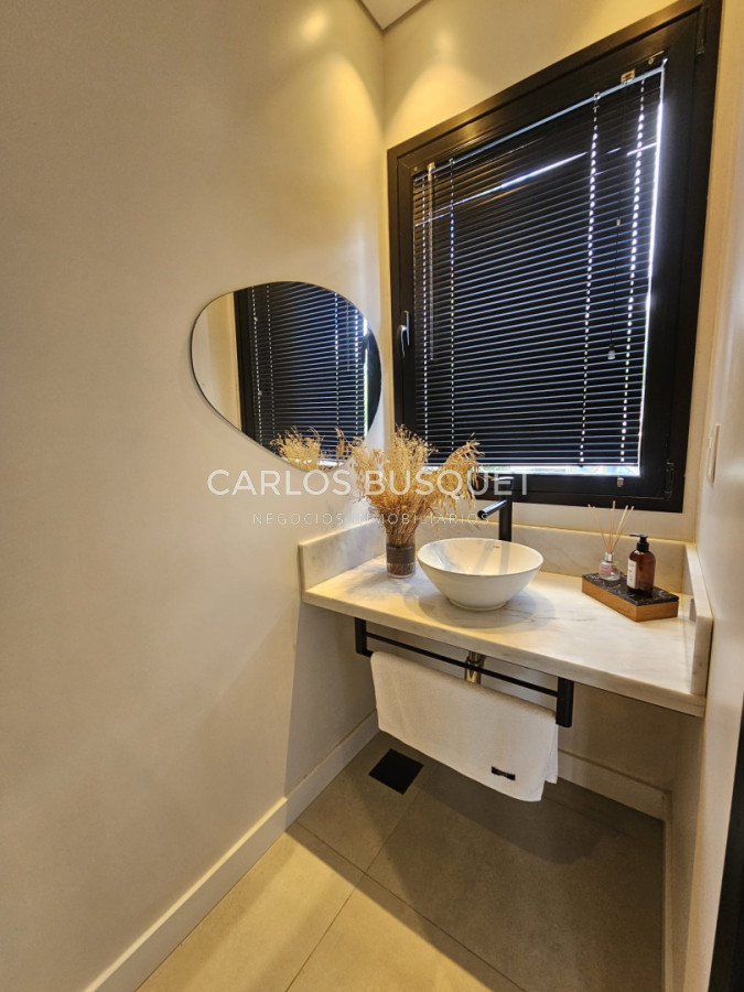 Casa ID.1810 - Venta de casa, 3 dormitorios en San Rafael, Punta Del Este
