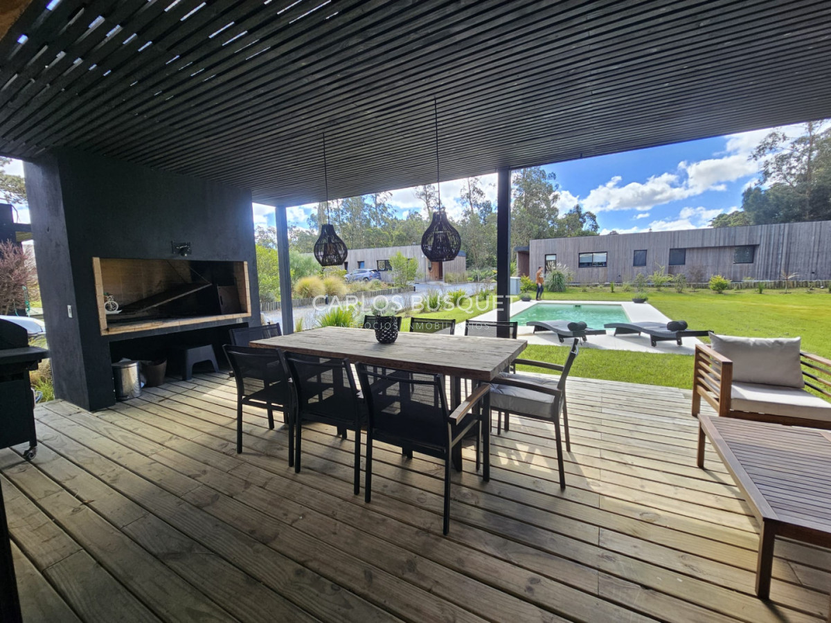 Casa ID.1810 - Venta de casa, 3 dormitorios en San Rafael, Punta Del Este