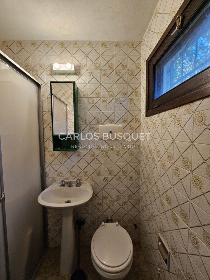 Casa ID.1512 - Casa en venta en barrio Lugano