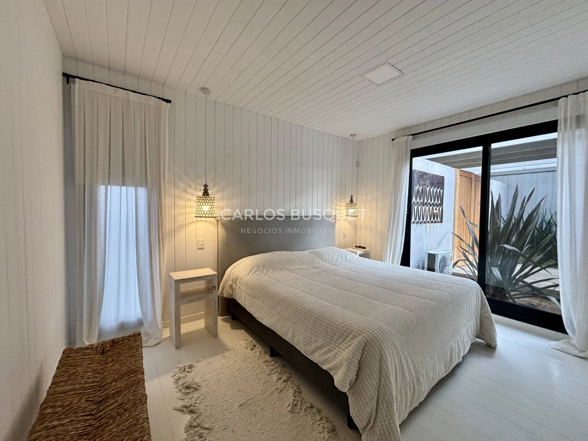 Casa ID.1094 - Casa en venta de 4 dormitorios en la Barra, Barrio Don Miguel 