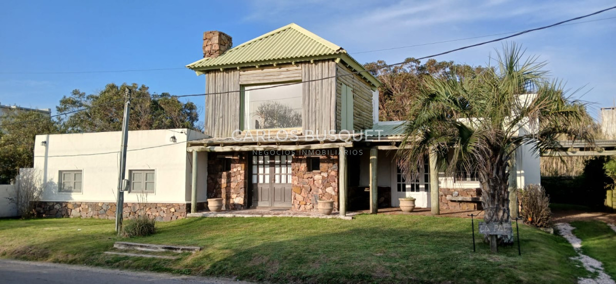 Casa ID.1368 - Casa en alquiler temporal de 4 dormitorios en Pueblo José Ignacio 