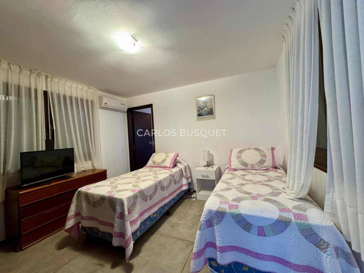 Casa ID.778 - Casa en alquiler temporal de 4 dormitorios en Rinción del Indio 