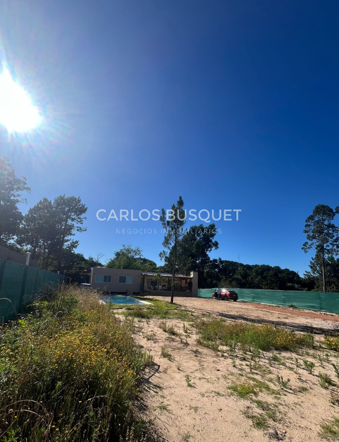 Casa ID.1314 - Casa en alquiler temporal Punta del este 3 dormitorios piscina