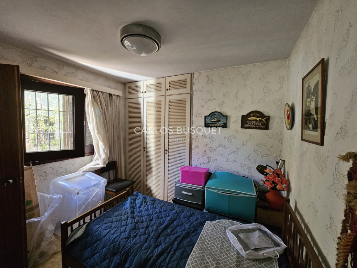 Casa ID.1512 - Casa en venta en barrio Lugano