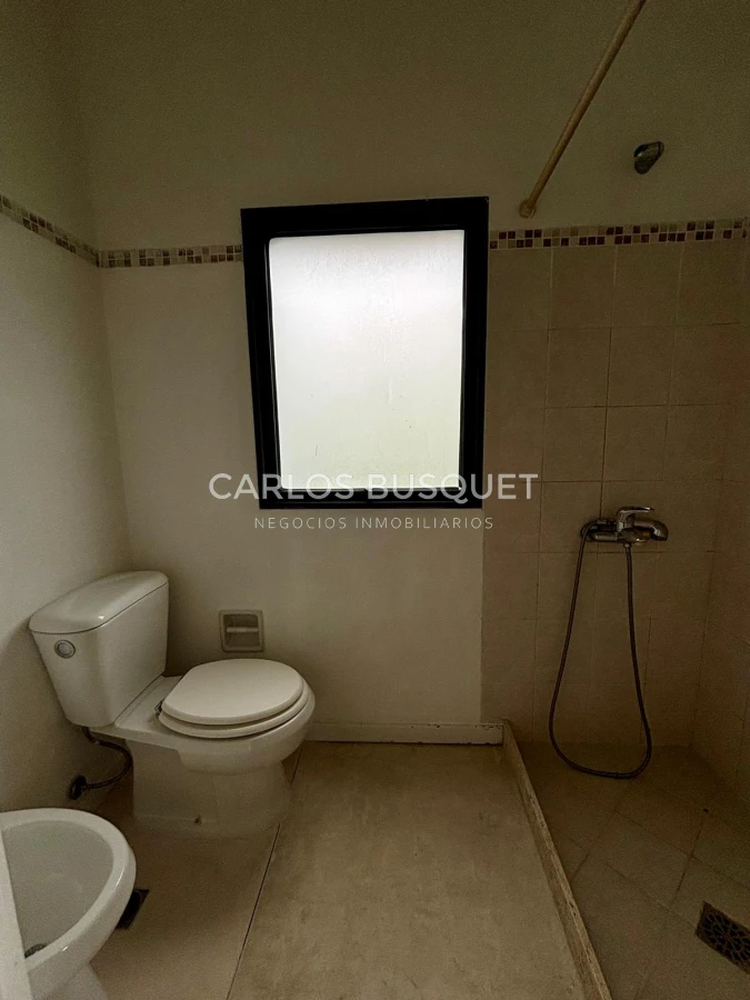 Casa ID.721 - Casa en alquiler temporal de 5 dormitorios en Club de Mar, Jose Ignacio 