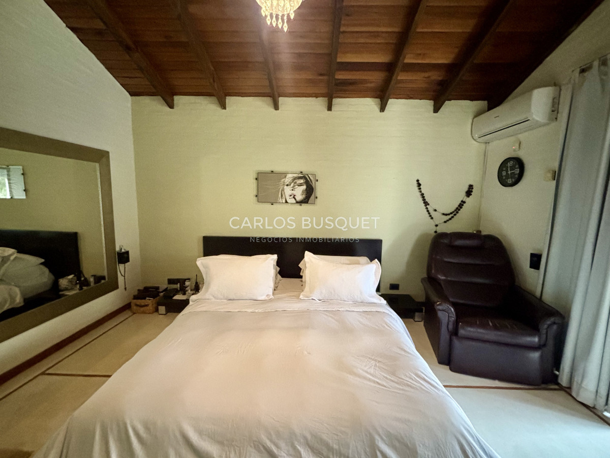 Casa ID.1232 - Casa en venta de 3 dormitorios en Golf, Punta del Este