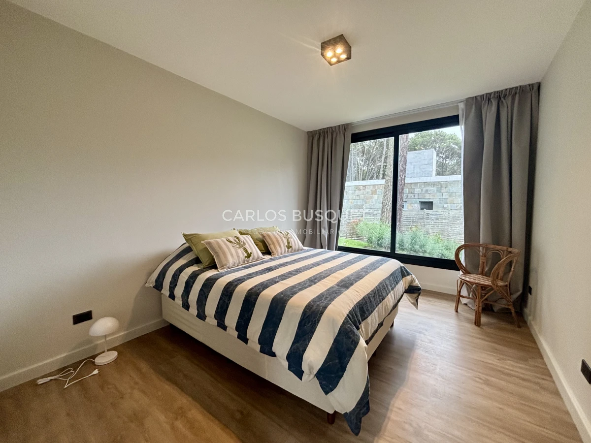 Casa ID.891 - Casa en venta de 4 dormitorios, en Rincon del Indio 