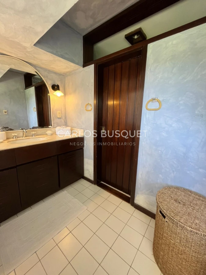 Casa ID.69 - Casa en alquiler temporal de 7 dormitorios, en zona del Golf! 