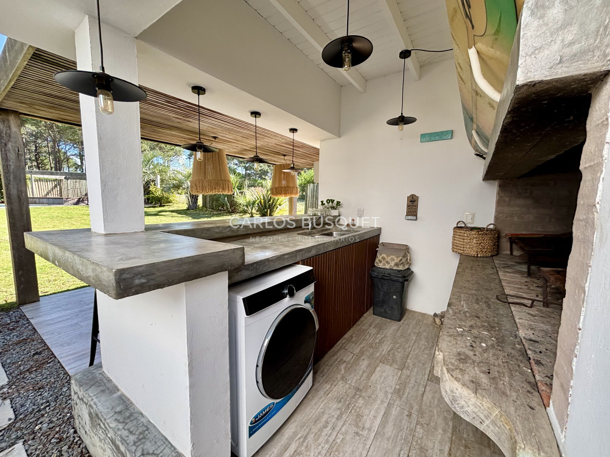 Casa ID.1033 - Casa en venta de 6 dormitorios en Jose Ignacio, Pinar del Faro