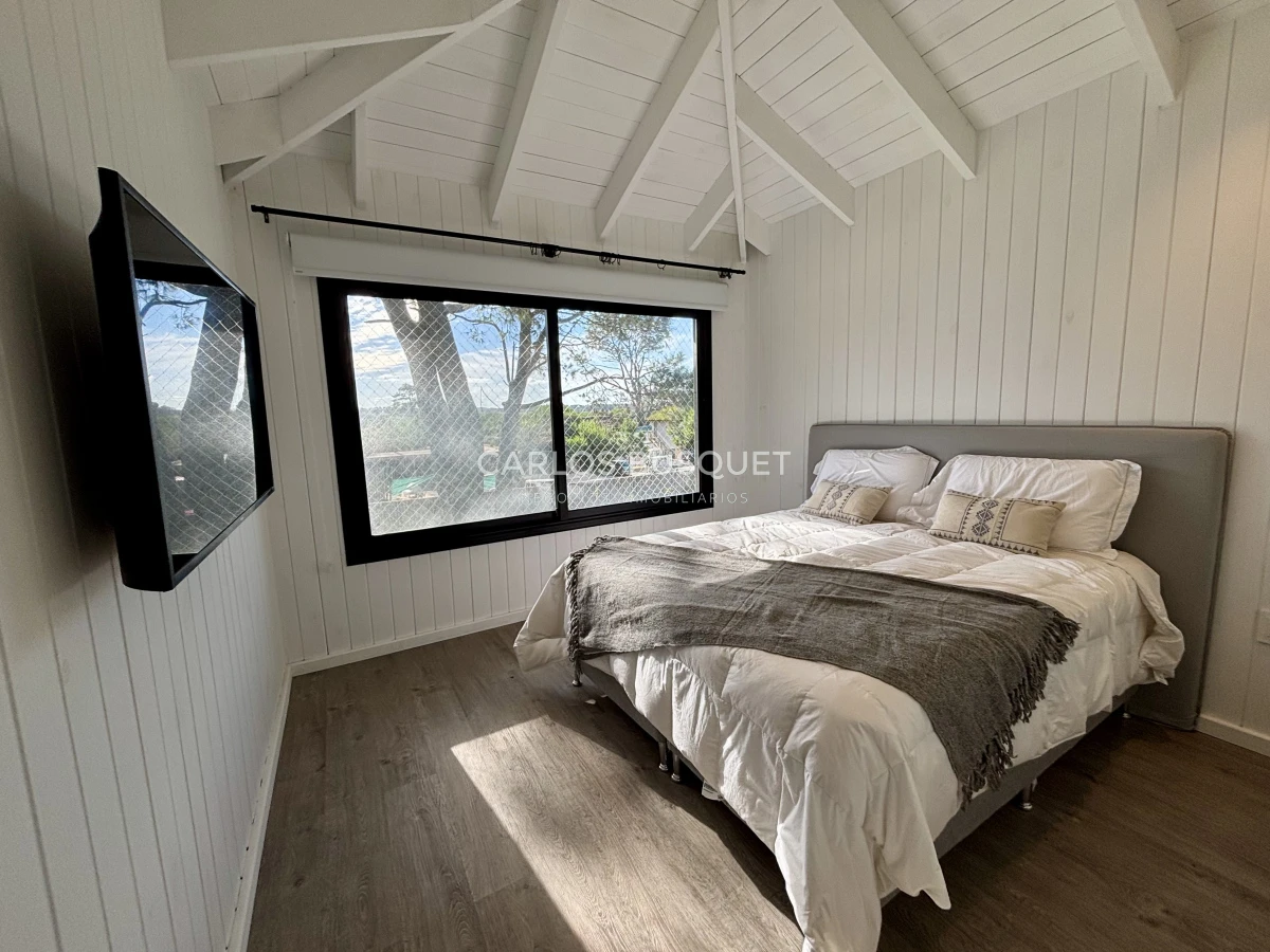 Casa ID.1035 - Casa a estrenar de 5 dormitorios en Jose Ignacio, Pinar del Faro