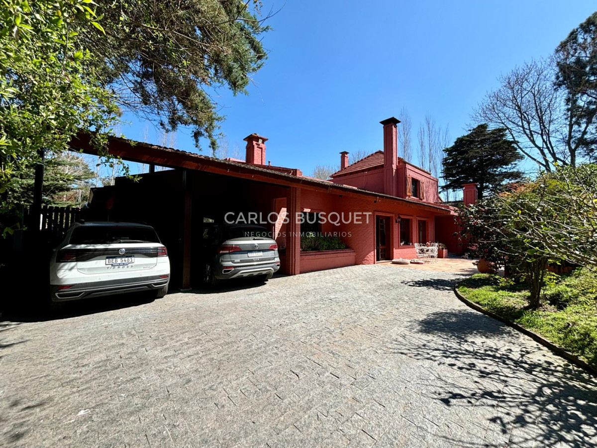 Casa ID.754 - Casa en alquiler temporal, de 4 dormitorios en San Rafael 