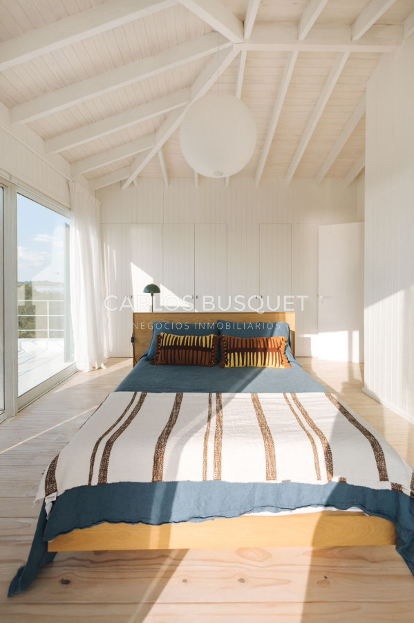 Casa ID.1200 - Casa en alquiler temporal, de 3 dormitorios, en Jose Ignacio, Santa Mónica