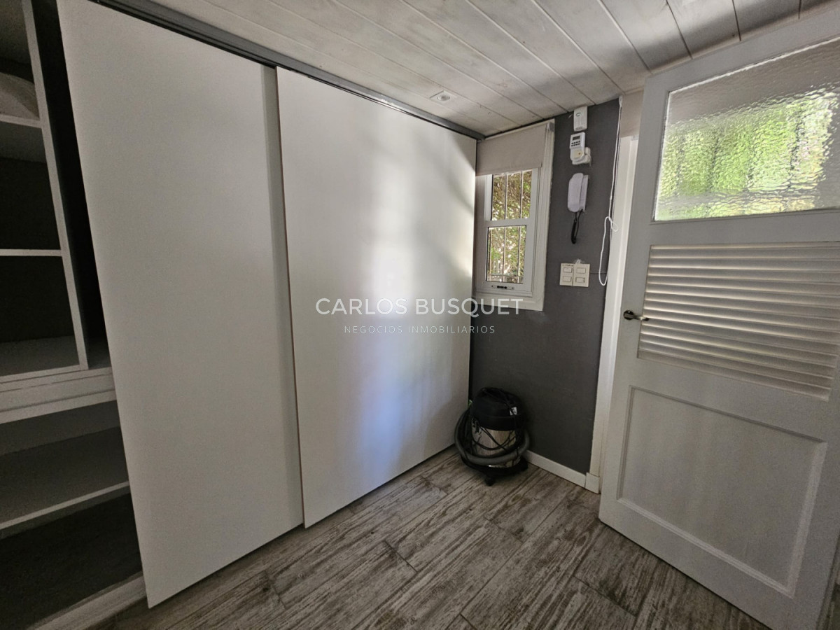 Casa ID.796 - Casa en alquiler temporal 4 dormitorios, Piscina Climatizada Punta Del Este, playa Brava 