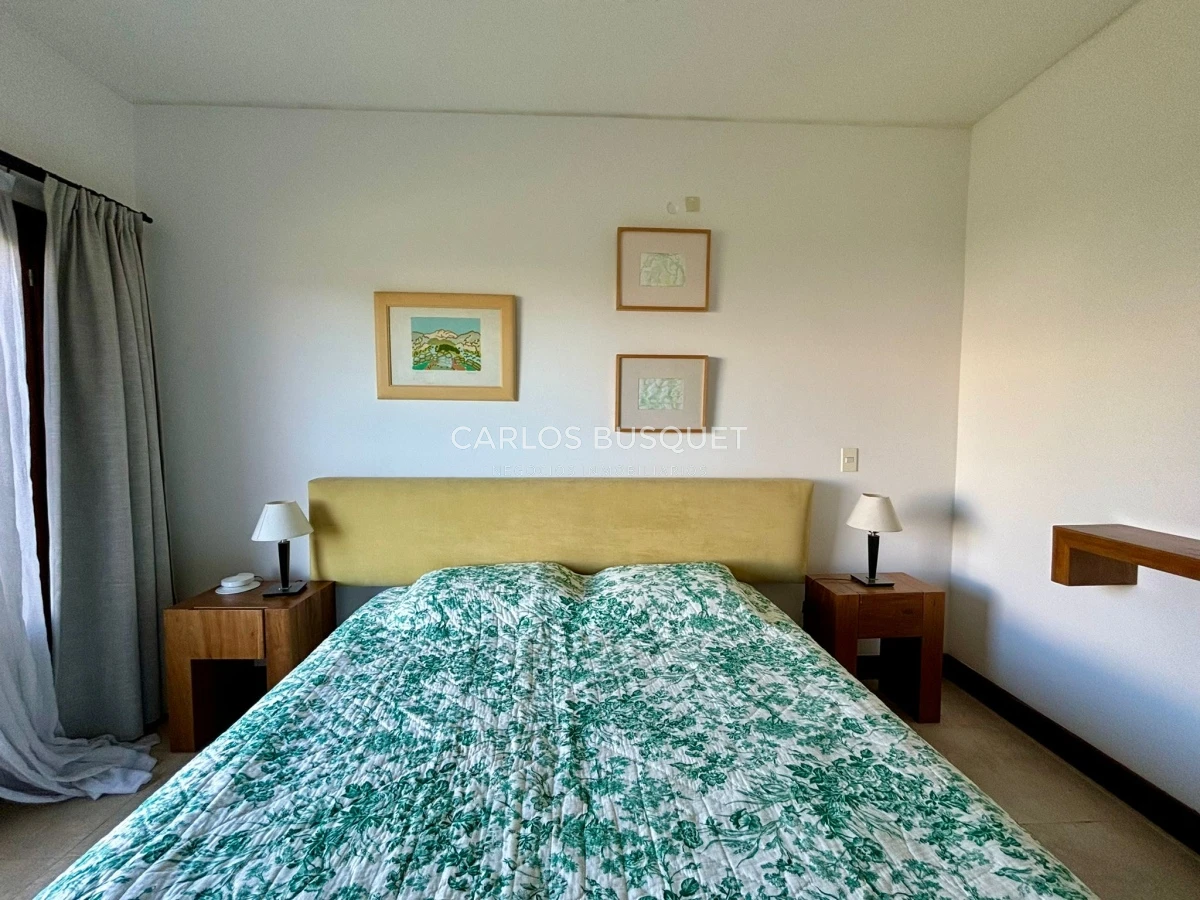 Casa ID.742 - Casa en alquiler temporal de 4 dormitorios en La Barra 