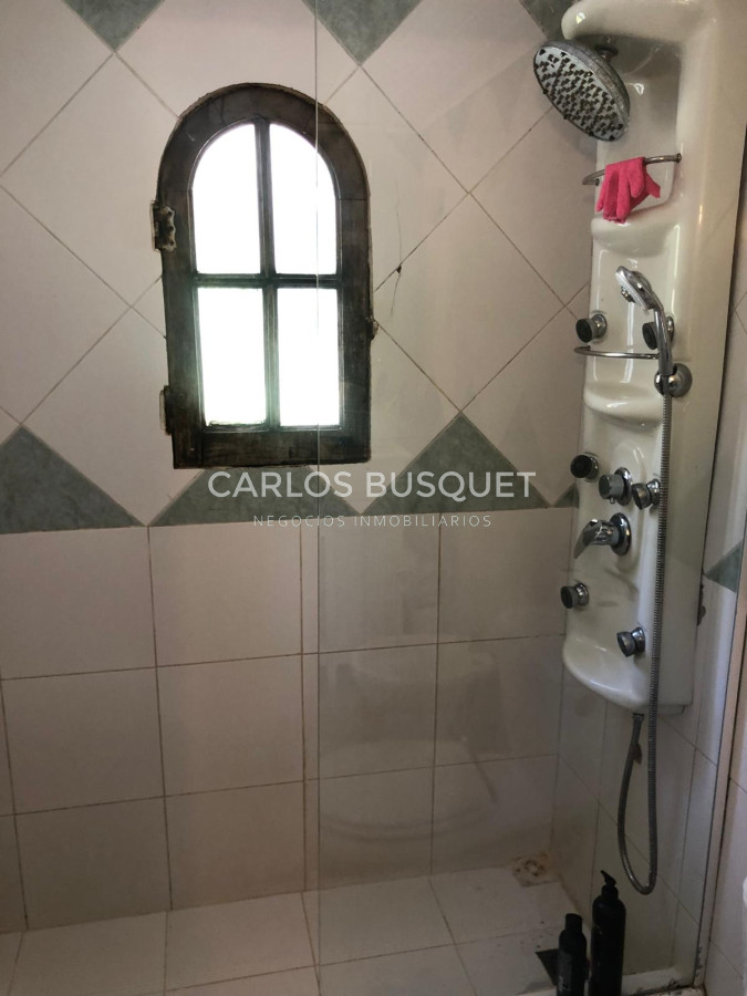 Casa ID.1071 - Casa en venta de 4 dormitorios en Pinares
