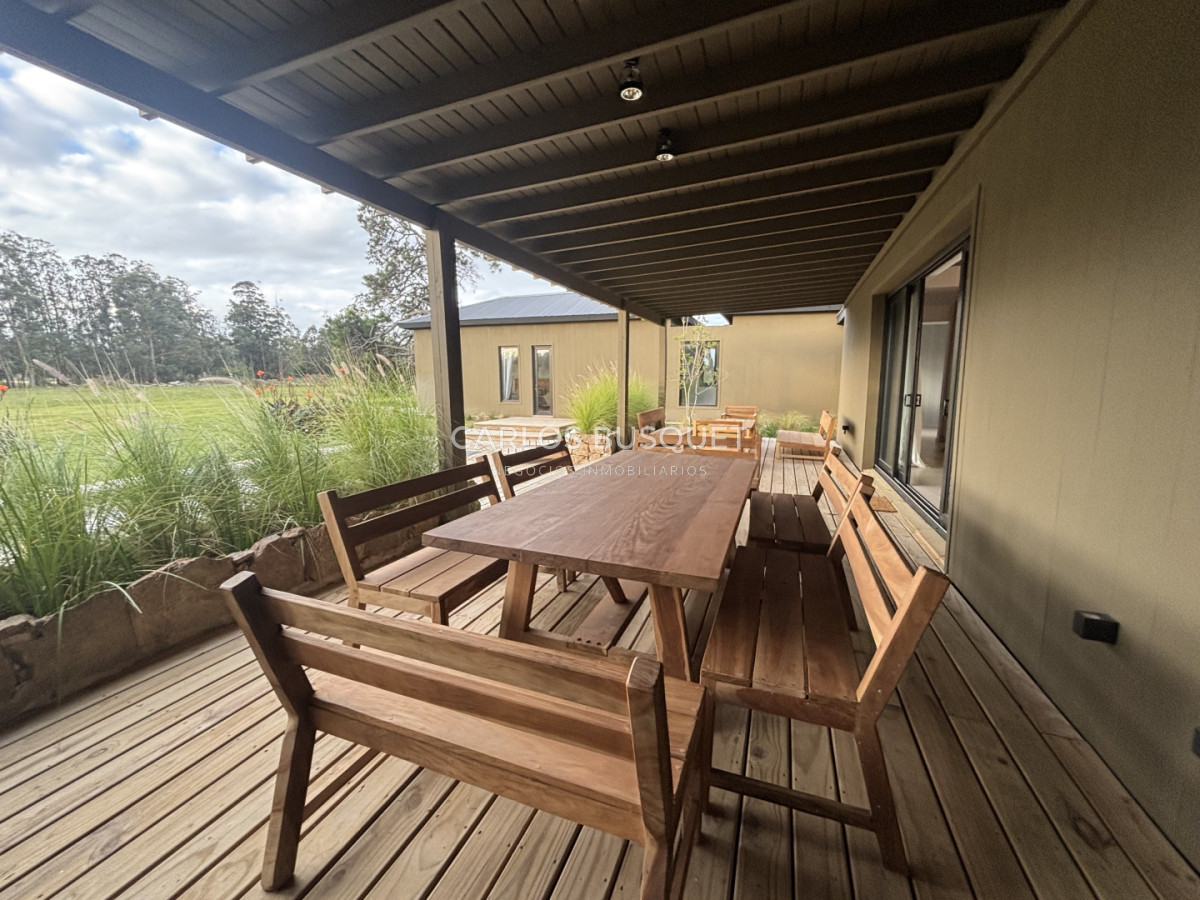Casa ID.1645 - Venta casa de 4 dormitorios en Puerto Quetzal, La Barra