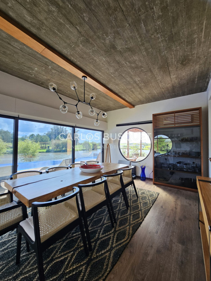 Casa ID.1620 - Venta casa de 4 dormitorios en Pueblo Mío, Manantiales 