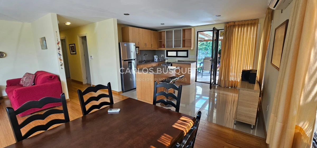 Casa ID.1041 - Casa en alquiler anual, Pinares