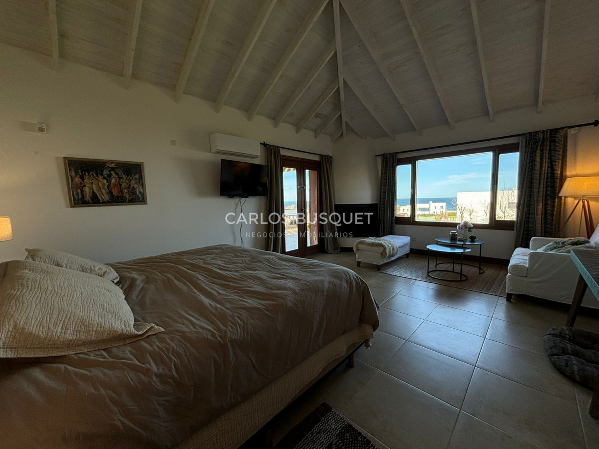 Casa ID.742 - Casa en alquiler temporal de 4 dormitorios en La Barra 