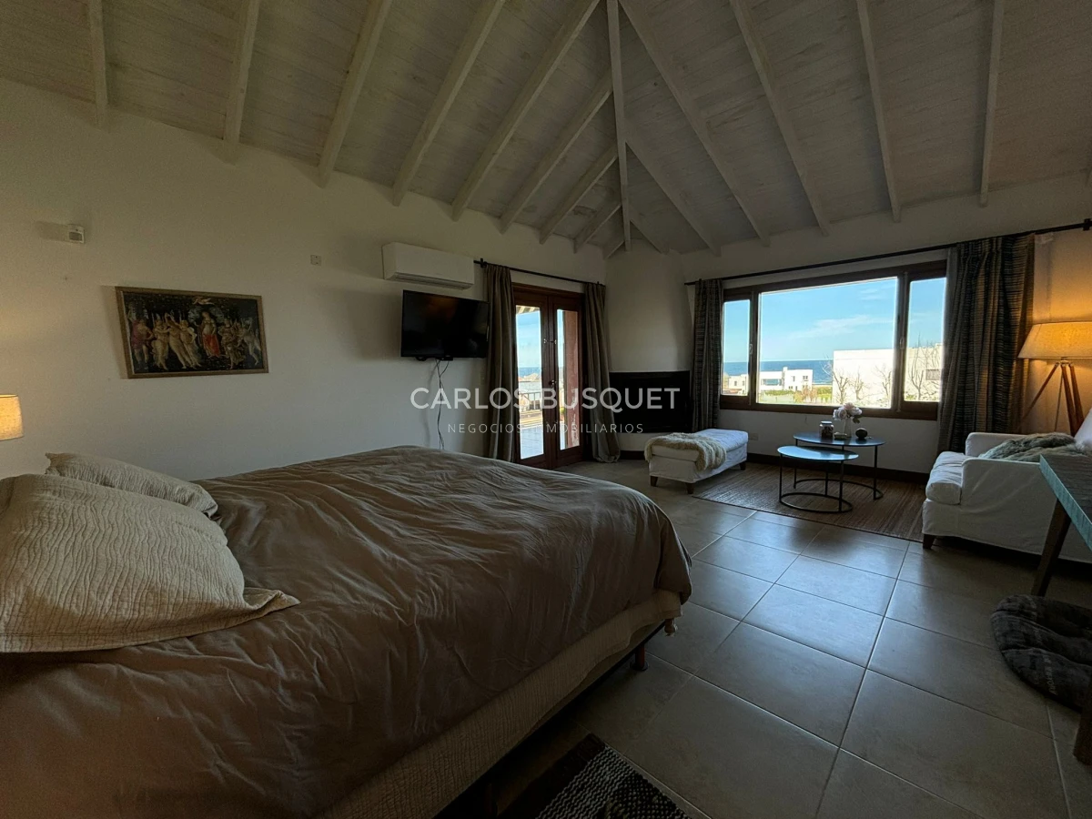 Casa ID.742 - Casa en alquiler temporal de 4 dormitorios en La Barra 