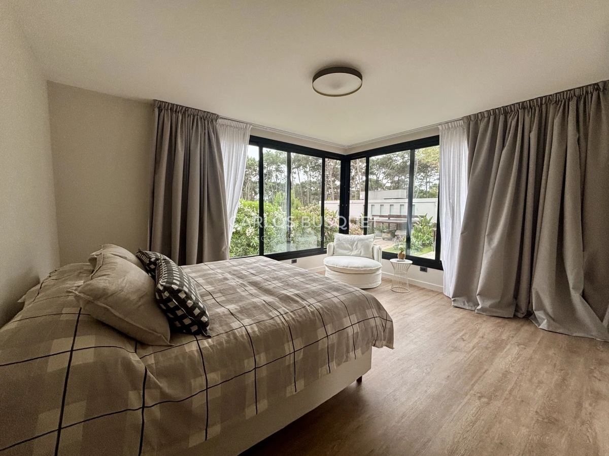 Casa ID.891 - Casa en venta de 4 dormitorios, en Rincon del Indio 