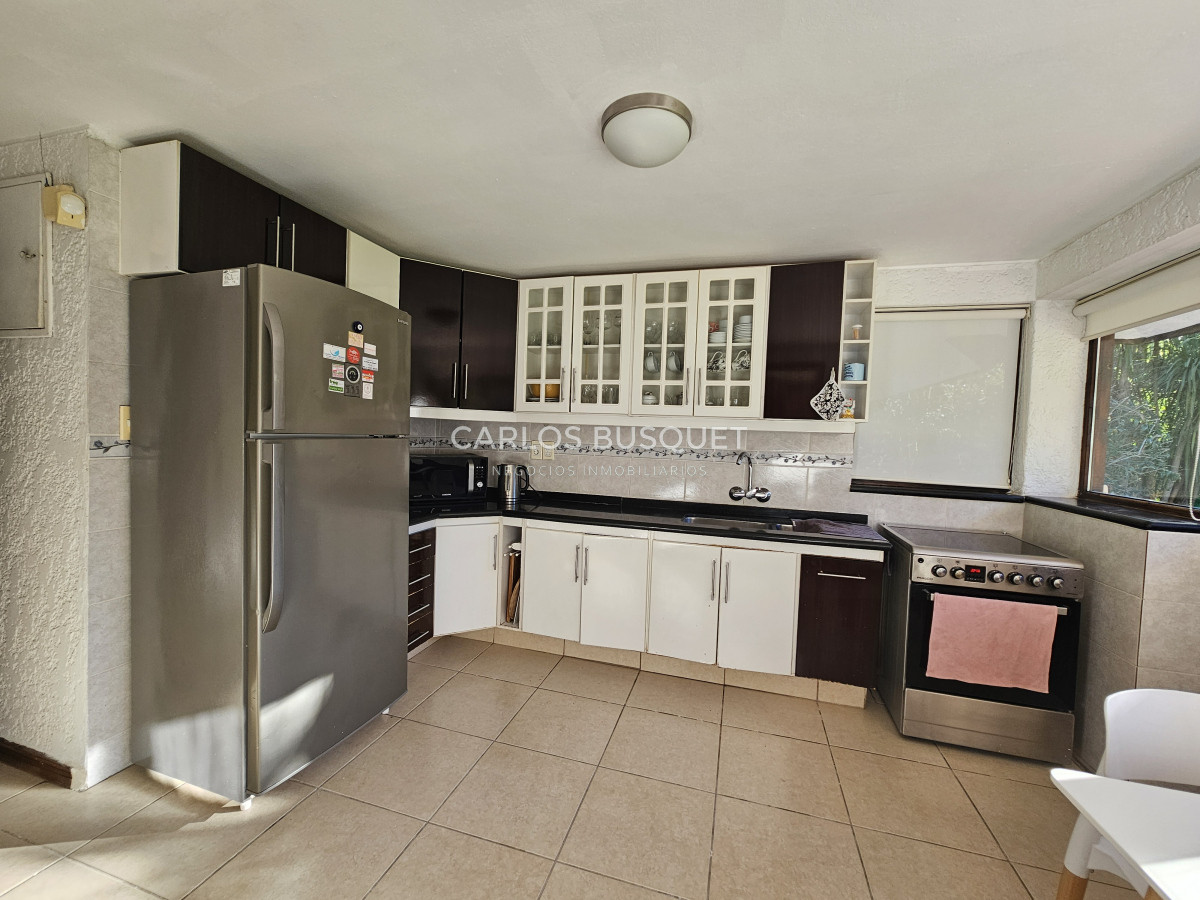 Casa ID.1306 - Espectacular casa en venta en Barrio Lugano Punta Del Este 4 dormitorios