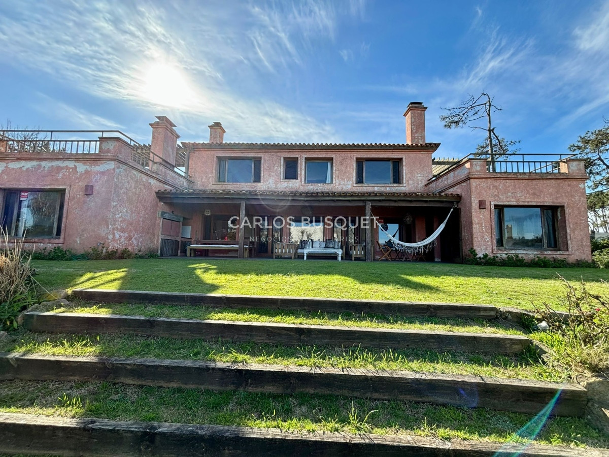 Casa ID.742 - Casa en alquiler temporal de 4 dormitorios en La Barra 