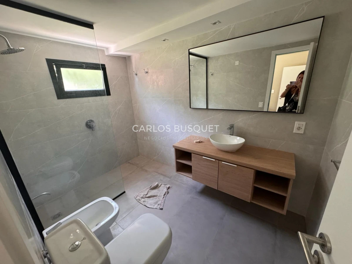 Casa ID.827 - Muy linda casa reciclada en venta y alquiler de temporada