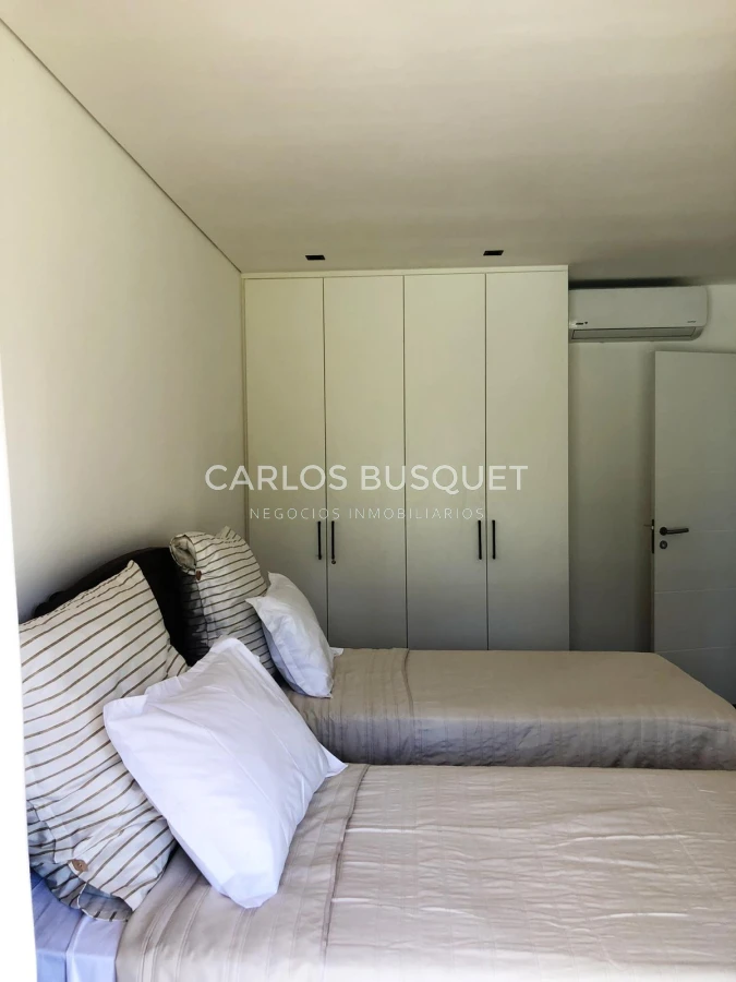 Casa ID.622 - Casa en alquiler temporal, de 3 dormitorios, en Eden Rock 