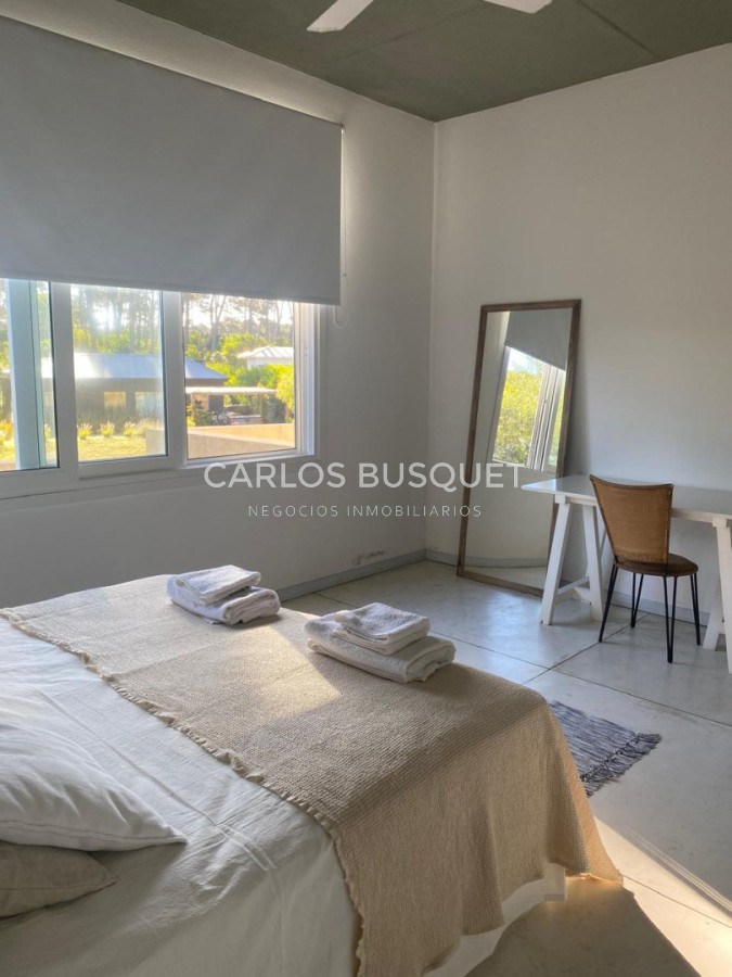 Casa ID.1456 - Casa en venta de 5 dormitorios en suite en José Ignacio, Barrio Pinar del Faro