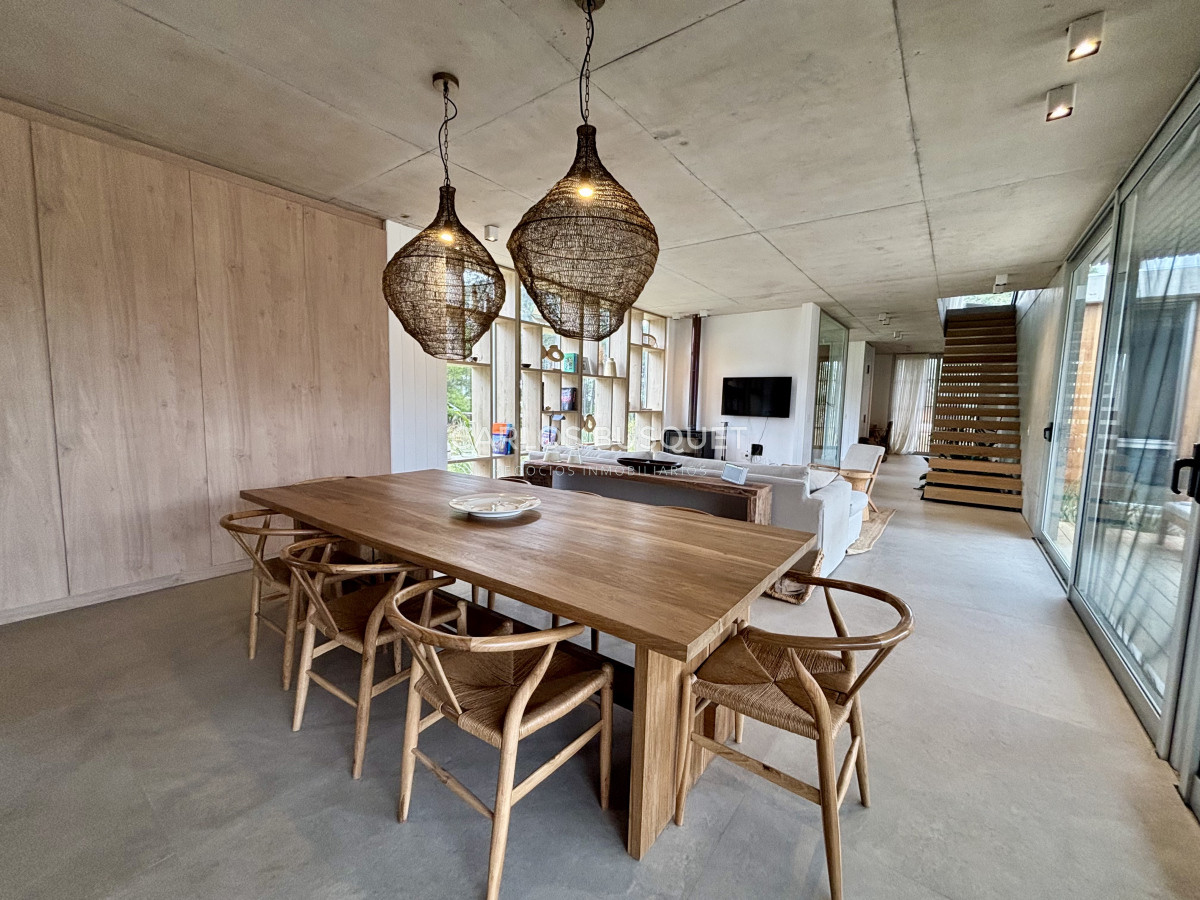 Casa ID.1188 - Casa en venta de 5 dormitorios en Pinar del Faro, Jose Ignacio