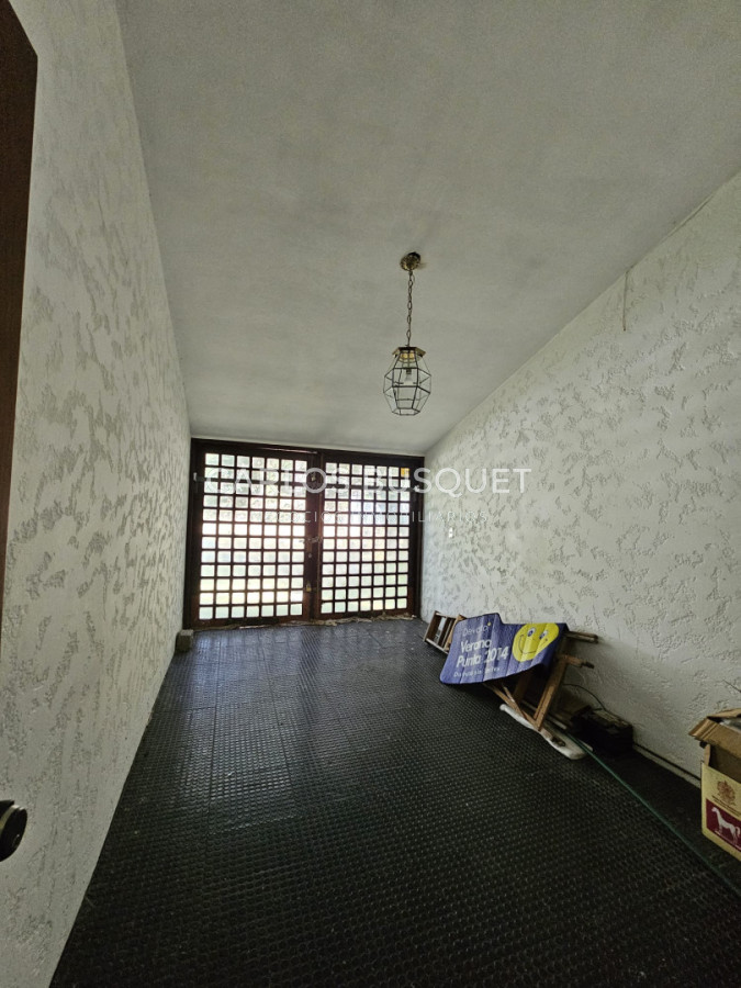 Casa ID.1512 - Casa en venta en barrio Lugano