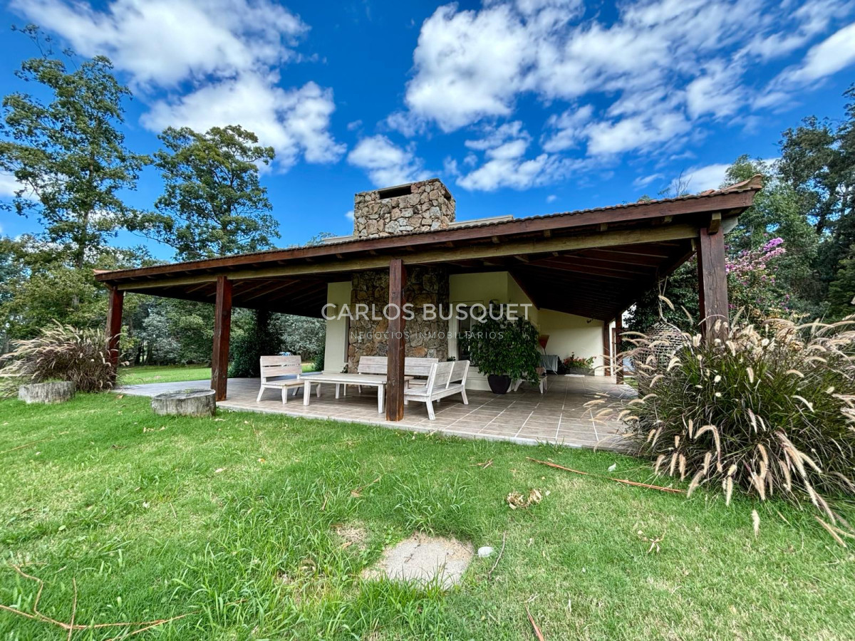 Casa ID.516 - Casa en venta de 2 dormitorios en Punta Ballena