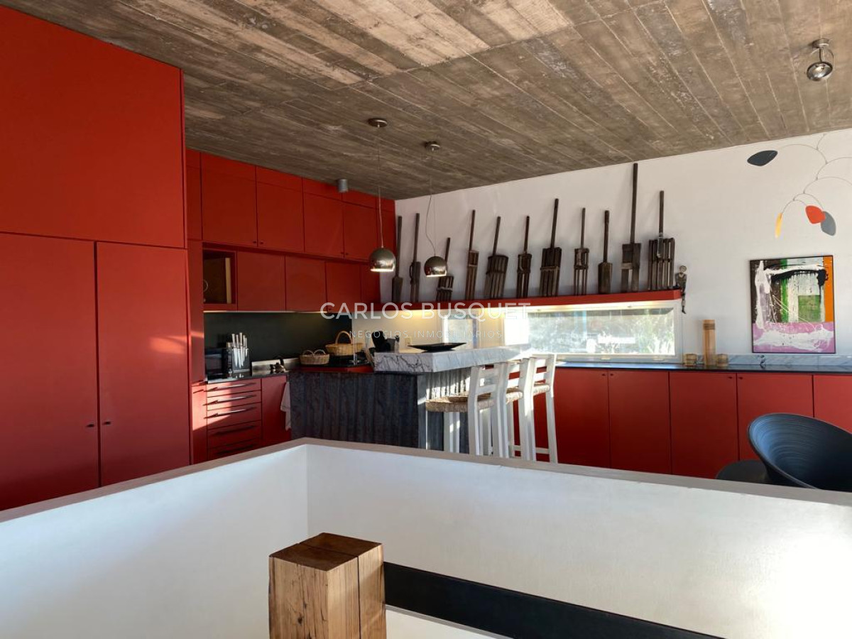 Casa ID.405 - Alquiler temporal de casa de 4 dormitorios en Jose Ignacio, playa brava.