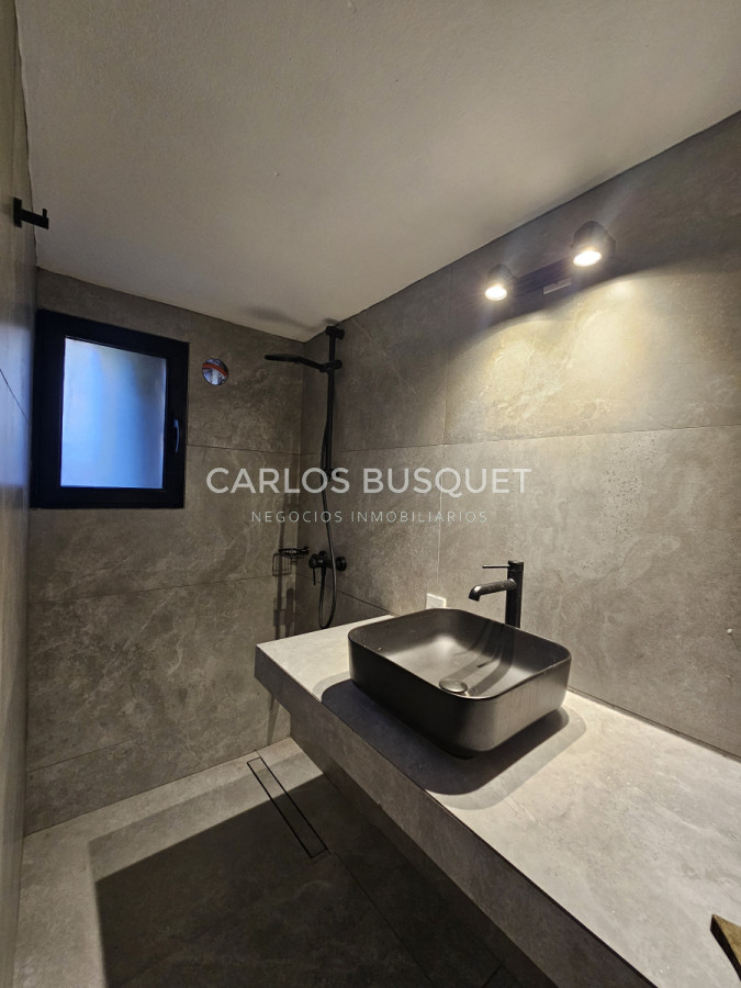 Casa ID.1306 - Espectacular casa en venta en Barrio Lugano Punta Del Este 4 dormitorios
