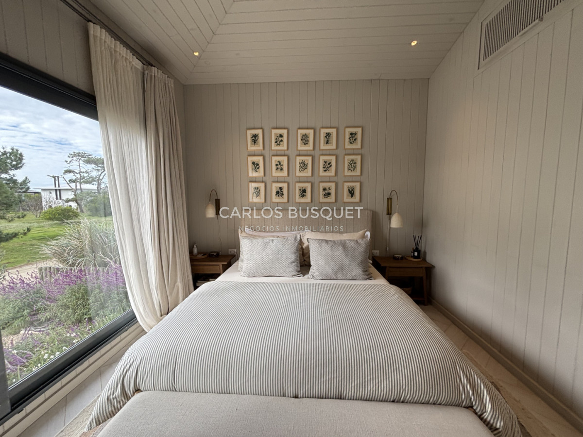 Casa ID.1655 - Casa en venta de 5 dormitorios en suite en Pinar del Faro, José Ignacio