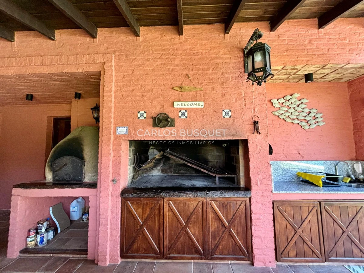 Casa ID.754 - Casa en alquiler temporal, de 4 dormitorios en San Rafael 